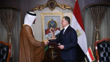ويز الداخلية يبحث مع نظيره القطرى تعزيز التعاون الأمنى صور ويز الداخلية يبحث مع نظيره القطرى تعزيز التعاون الأمنى صور