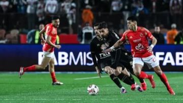 الأهلي يتفوق على الزمالك بالقيمة التسويقية قبل قمة الدوري الأهلي يتفوق على الزمالك بالقيمة التسويقية قبل قمة الدوري