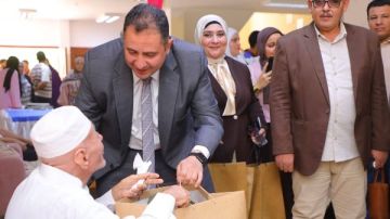 محافظ دمياط يحتفل مع كبار السن باليوم العالمي للمسنين محافظ دمياط يحتفل مع كبار السن باليوم العالمي للمسنين