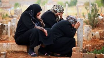 هل يشعر الميت بمن يحدثه؟.. دار الإفتاء تحسم الجدل هل يشعر الميت بمن يحدثه؟.. دار الإفتاء تحسم الجدل