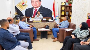 وكيل تعليم الأقصر: المصداقية أساس النشر عبر الصفحات الرسمية وكيل تعليم الأقصر: المصداقية أساس النشر عبر الصفحات الرسمية
