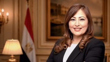 إليزابيث شاكر تدعو للالتفاف حول الوطن: روح أكتوبر تؤكد قدرتنا على تجاوز التحديات إليزابيث شاكر تدعو للالتفاف حول الوطن: روح أكتوبر تؤكد قدرتنا على تجاوز التحديات
