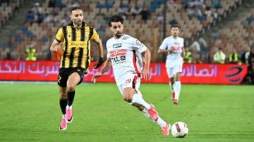 أسيست عدي الدباغ.. محمد حمد يسجل هدف الزمالك الأول أمام المقاولون العرب من أول لمسة أسيست عدي الدباغ.. محمد حمد يسجل هدف الزمالك الأول أمام المقاولون العرب من أول لمسة