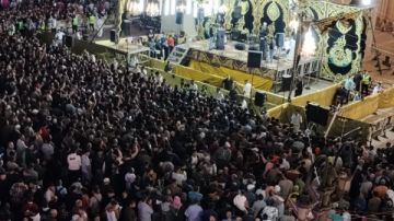 ياسين التهامي يحيي حفل الطرق الصوفية بساحة مسجد أحمد البدوي بطنطا صور ياسين التهامي يحيي حفل الطرق الصوفية بساحة مسجد أحمد البدوي بطنطا صور