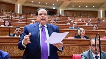أحمد موسى: أبو العينين أكد أن التحرك المصري يستهدف الدفاع وحماية السعودية وليس الدخول في حروب أحمد موسى: أبو العينين أكد أن التحرك المصري يستهدف الدفاع وحماية السعودية وليس الدخول في حروب