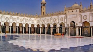 الجامع الأزهر يحتفي بالفائزين بمسابقة القارئ الفقيه ويكرم المتميزين في القرآن الجامع الأزهر يحتفي بالفائزين بمسابقة القارئ الفقيه ويكرم المتميزين في القرآن