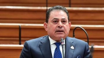 برلماني: إعداد كوادر لقيادة الدولة يفتح الباب أمام منافسة تقوم على الكفاءة.. وصوت المواطن كلمة الفصل برلماني: إعداد كوادر لقيادة الدولة يفتح الباب أمام منافسة تقوم على الكفاءة.. وصوت المواطن كلمة الفصل
