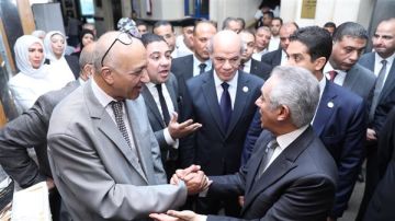 جولة مفاجئة لوزير العدل بمحكمتي جنوب الجيزة وجنوب القاهرة.. توجيهات عاجلة بشأن المواطنين جولة مفاجئة لوزير العدل بمحكمتي جنوب الجيزة وجنوب القاهرة.. توجيهات عاجلة بشأن المواطنين