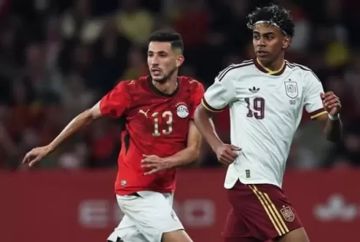 فيفا يعاقب إسبانيا بسبب الهتافات المعادية للإسلام خلال مباراة مصر فيفا يعاقب إسبانيا بسبب الهتافات المعادية للإسلام خلال مباراة مصر