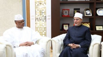 مفتي الجمهورية يستقبل سفير ليبيريا بالقاهرة لبحث آفاق التعاون مفتي الجمهورية يستقبل سفير ليبيريا بالقاهرة لبحث آفاق التعاون