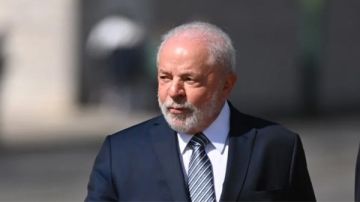لولا دا سيلفا يهزم نجل بولسونارو ويقتنص ولاية رابعة تاريخية في البرازيل لولا دا سيلفا يهزم نجل بولسونارو ويقتنص ولاية رابعة تاريخية في البرازيل