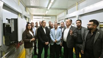رئيس الوزراء يفتتح مشروع محطة الطاقة الشمسية بشركة النصر للبترول بالسويس رئيس الوزراء يفتتح مشروع محطة الطاقة الشمسية بشركة النصر للبترول بالسويس