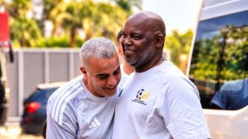 موقف انساني..كريم رمزي: موسيماني سأل عن عمال الأهلي بالاسم واهتم بنجل أحدهم موقف انساني..كريم رمزي: موسيماني سأل عن عمال الأهلي بالاسم واهتم بنجل أحدهم