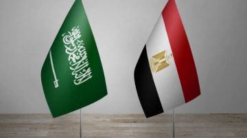 بيوتنا وقلوبنا مفتوحة ليكم.. المصريون يتضامنون مع السعوديين بعد تعليق رحلاتهم الجوية بيوتنا وقلوبنا مفتوحة ليكم.. المصريون يتضامنون مع السعوديين بعد تعليق رحلاتهم الجوية