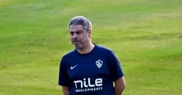معتمد جمال: الزمالك خسر القمة بأخطاء بسيطة ولا بد من نسيان نتيجة المباراة سريعا معتمد جمال: الزمالك خسر القمة بأخطاء بسيطة ولا بد من نسيان نتيجة المباراة سريعا