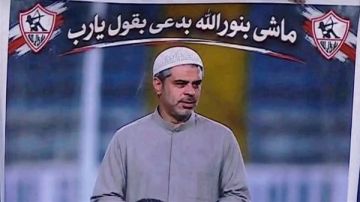 جمال عبد الحميد: صاحب لافتة الزمالك ماشي بنور الله مش زملكاوي جمال عبد الحميد: صاحب لافتة الزمالك ماشي بنور الله مش زملكاوي