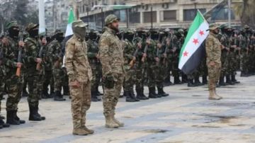 وزارة الدفاع السورية: إحباط محاولة تهريب على الحدود مع لبنان في منطقة يبرود في ريف دمشق وزارة الدفاع السورية: إحباط محاولة تهريب على الحدود مع لبنان في منطقة يبرود في ريف دمشق
