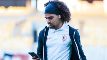 آدم كايد يجري تدريبات بدنية عقب انتهاء مباراة الزمالك والجيش الرواندي في دوري أبطال أفريقيا آدم كايد يجري تدريبات بدنية عقب انتهاء مباراة الزمالك والجيش الرواندي في دوري أبطال أفريقيا