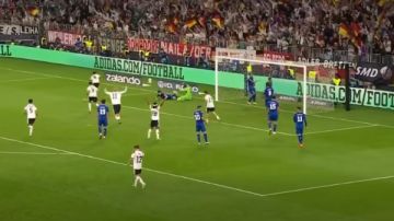 دوري الأمم الأوروبية.. منتخب ألمانيا يتقدم على صربيا بهدف نظيف بالشوط الأول دوري الأمم الأوروبية.. منتخب ألمانيا يتقدم على صربيا بهدف نظيف بالشوط الأول