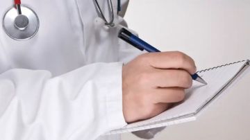 صحة الطفل أهم من الختم.. طلب إحاطة بشأن الأعذار المرضية للطلاب