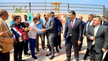 محمد عبد اللطيف يزور مدارس حلايب وشلاتين ويوجه رسالة بشأن القراءة والكتابة محمد عبد اللطيف يزور مدارس حلايب وشلاتين ويوجه رسالة بشأن القراءة والكتابة