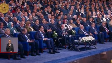 الرئيس السيسي: إنتوا اتكلمتوا عن أزمة الكهرباء في 2011 وبقول لينا كلنا فيه حاجة اسمها منين وبكام