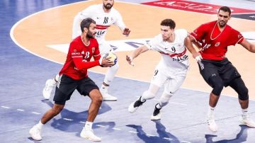 بعد تعديله.. موعد نهائي أفريقيا لكرة اليد بين الأهلي والزمالك بعد تعديله.. موعد نهائي أفريقيا لكرة اليد بين الأهلي والزمالك