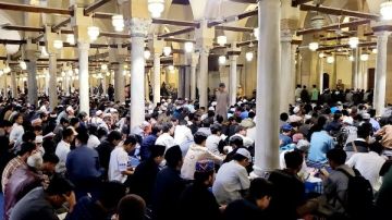سنن يوم الجمعة كاملة كما فعلها النبي.. واظب عليها واغتنم خيرها سنن يوم الجمعة كاملة كما فعلها النبي.. واظب عليها واغتنم خيرها