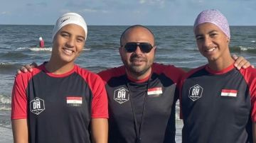  فريدة وهنا ممثلات بورسعيد في بطولة العالم للسباحة بالزعانف في المياه المفتوحة 2026