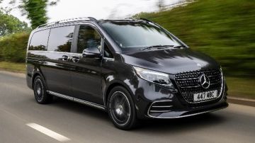 سعر ومواصفات مرسيدس V Class 2026 في السعودية سعر ومواصفات مرسيدس V Class 2026 في السعودية