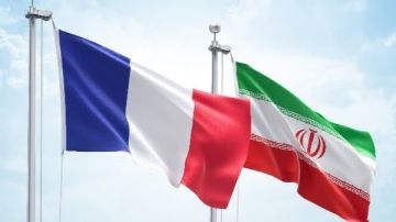 توتر جديد بين باريس وطهران.. ترهيب مسؤول بالسفارة الفرنسية في إيران توتر جديد بين باريس وطهران.. ترهيب مسؤول بالسفارة الفرنسية في إيران