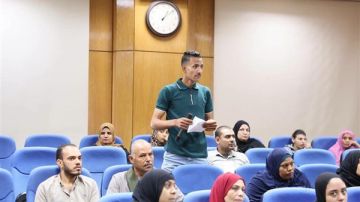 توفير العلاج وفرص العمل .. محافظ المنيا يوجه بحل مشكلات المواطنين توفير العلاج وفرص العمل .. محافظ المنيا يوجه بحل مشكلات المواطنين