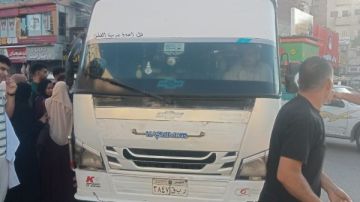 متابعة ميدانية للمواقف للاطمئنان على انتظام نقل الطلاب والمواطنين بالشرقية
