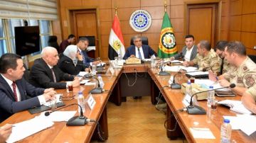 محافظ الدقهلية يتابع إجراءات تسليم الأراضي اللازمة لإقامة مشروعات المرحلة الثانية من حياة كريمة محافظ الدقهلية يتابع إجراءات تسليم الأراضي اللازمة لإقامة مشروعات المرحلة الثانية من حياة كريمة