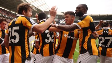 هال سيتي يتعادل مع إيفرتون 2-2 بالدوري الإنجليزي هال سيتي يتعادل مع إيفرتون 2-2 بالدوري الإنجليزي