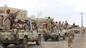 عضو مجلس الشورى اليمني: عملية فجر اليمن تستهدف استعادة مؤسسات الدولة وإنهاء التمرد الحوثي عضو مجلس الشورى اليمني: عملية فجر اليمن تستهدف استعادة مؤسسات الدولة وإنهاء التمرد الحوثي