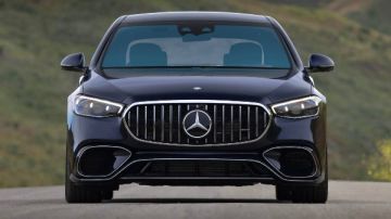تسرب سائل الفرامل يتسبب في استدعاء 30 ألف سيارة مرسيدس S-Class تسرب سائل الفرامل يتسبب في استدعاء 30 ألف سيارة مرسيدس S-Class