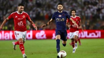 الكفتان متساويتان.. إسلام صادق: الأهلي والزمالك أمام اختبار مهم في المنافسة على الدوري