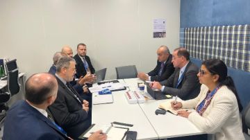 المالية تبحث تعزيز الشراكة مع ITFC لدعم التجارة وتأمين احتياجاتنا من الطاقة والغذاء المالية تبحث تعزيز الشراكة مع ITFC لدعم التجارة وتأمين احتياجاتنا من الطاقة والغذاء