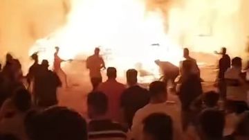 السيطرة على حريق نشب في عقار بالشرقية..شاهد السيطرة على حريق نشب في عقار بالشرقية..شاهد