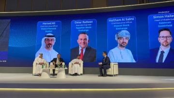 رئيس البورصة: جهود مكثفة لجذب استثمارات أجنبية جديدة رئيس البورصة: جهود مكثفة لجذب استثمارات أجنبية جديدة