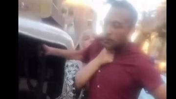 كنت بدافع عن نفسي فيديو واقعة عض أذن محام بالمنوفية يثير الجدل..اتفاصيل الكاملة كنت بدافع عن نفسي فيديو واقعة عض أذن محام بالمنوفية يثير الجدل..اتفاصيل الكاملة