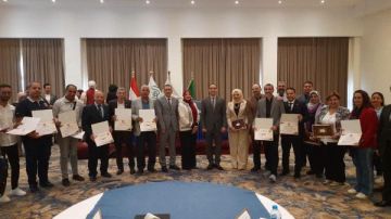 نائب محافظ المنيا يشارك في إعلان المشروعات الفائزة بالمبادرة الوطنية للمشروعات الخضراء الذكية نائب محافظ المنيا يشارك في إعلان المشروعات الفائزة بالمبادرة الوطنية للمشروعات الخضراء الذكية