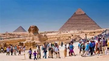 سوق السفر بلندن: مصر تستهدف الوصول إلى 30 مليون سائح بحلول 2030