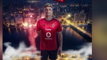 امسك هلفوت.. زيزو يثير الجدل بعد فوز الأهلي على الزمالك امسك هلفوت.. زيزو يثير الجدل بعد فوز الأهلي على الزمالك