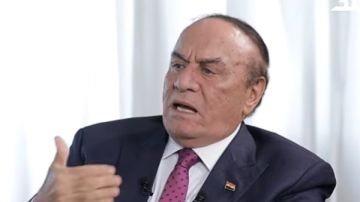 سمير فرج يكشف خطة القوات المصرية لإبطال مواسير النابالم بخط بارليف سمير فرج يكشف خطة القوات المصرية لإبطال مواسير النابالم بخط بارليف