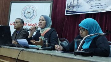 مجمع إعلام قنا يناقش دور المشروعات القومية فى مواجهة الشائعات مجمع إعلام قنا يناقش دور المشروعات القومية فى مواجهة الشائعات