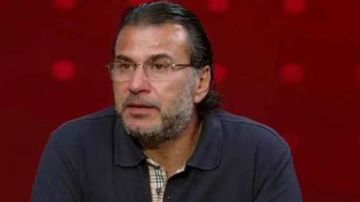 مدرب لا يشبه الأهلي.. محمد عبد الجليل يهاجم عموتة