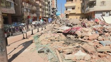 التفاصيل الكاملة انهيار منزل ثان مجاور لعقار طنطا المنهار.. الأهالي يستغيثون: شقي عمرنا راح بسبب مقاول فاسد ..صور التفاصيل الكاملة انهيار منزل ثان مجاور لعقار طنطا المنهار.. الأهالي يستغيثون: شقي عمرنا راح بسبب مقاول فاسد ..صور