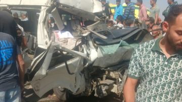 مصرع شخصين وإصابة 15 في تصادم ميكروباص وسيارة نقل بطريق السنبلاوين.. بالأسماء مصرع شخصين وإصابة 15 في تصادم ميكروباص وسيارة نقل بطريق السنبلاوين.. بالأسماء